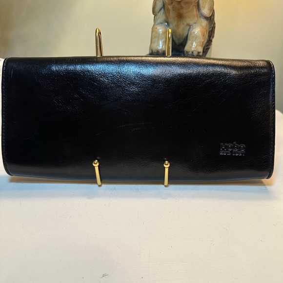 Hobo black leather clutch. Like new condition - Picture 3 of 9